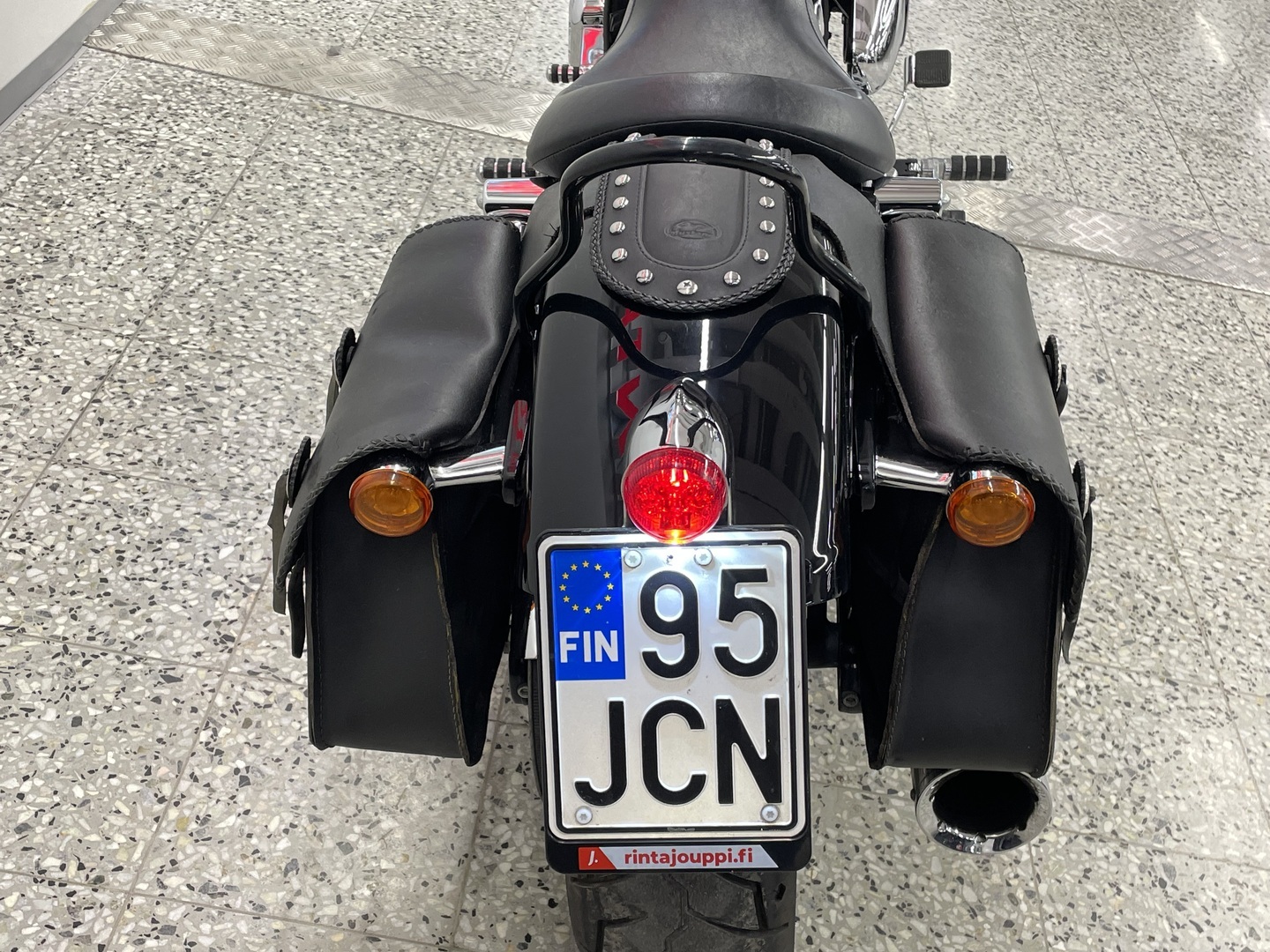 HARLEY-DAVIDSON DYNA 2011