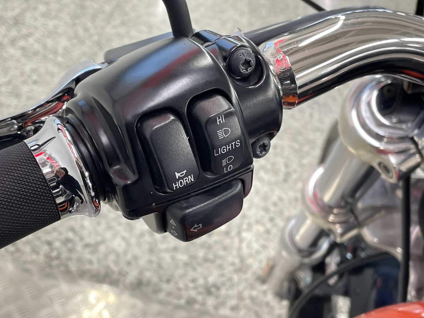 HARLEY-DAVIDSON DYNA 2011