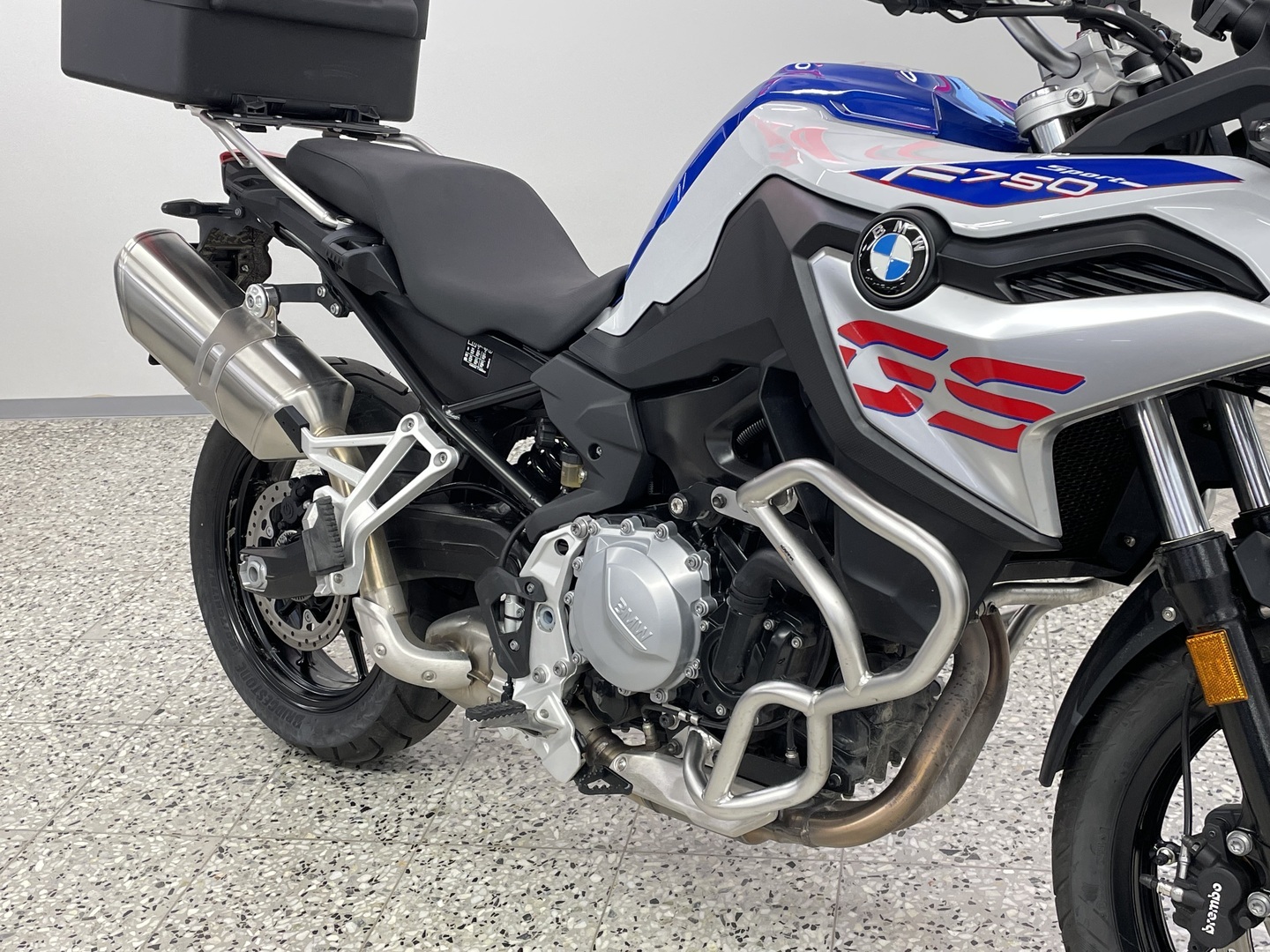 BMW F 2023
