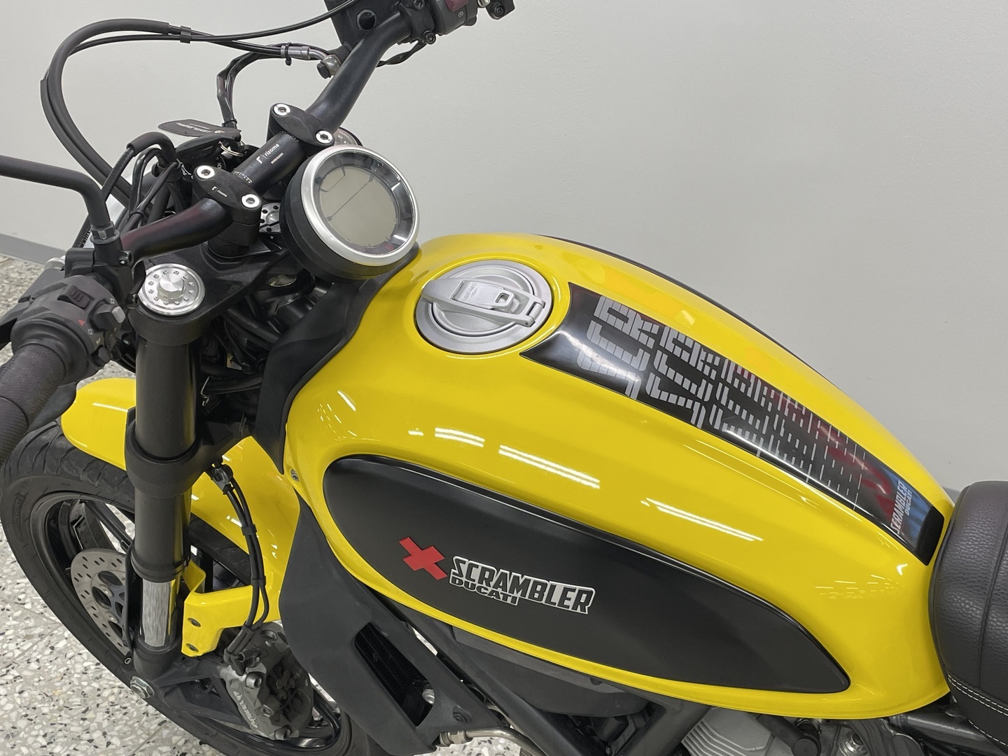 DUCATI SCRAMBLER 2016