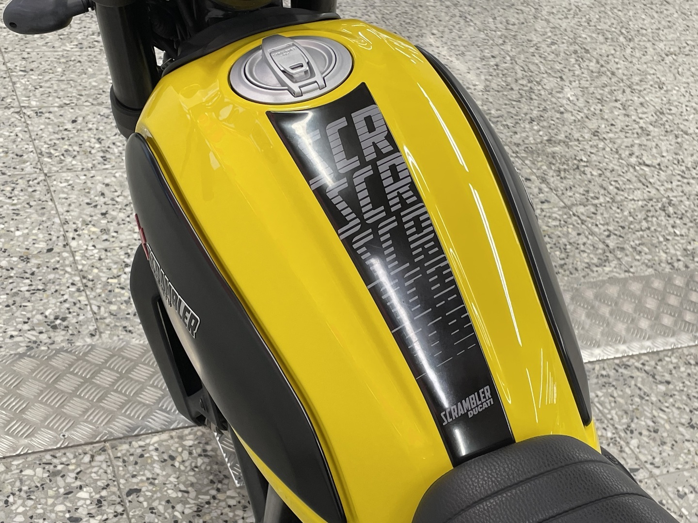 DUCATI SCRAMBLER 2016