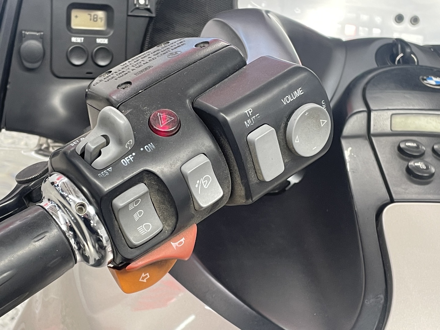 BMW K 2000