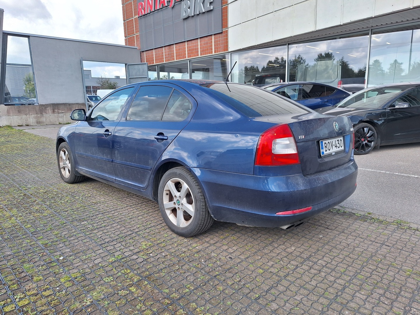 SKODA Octavia 2011