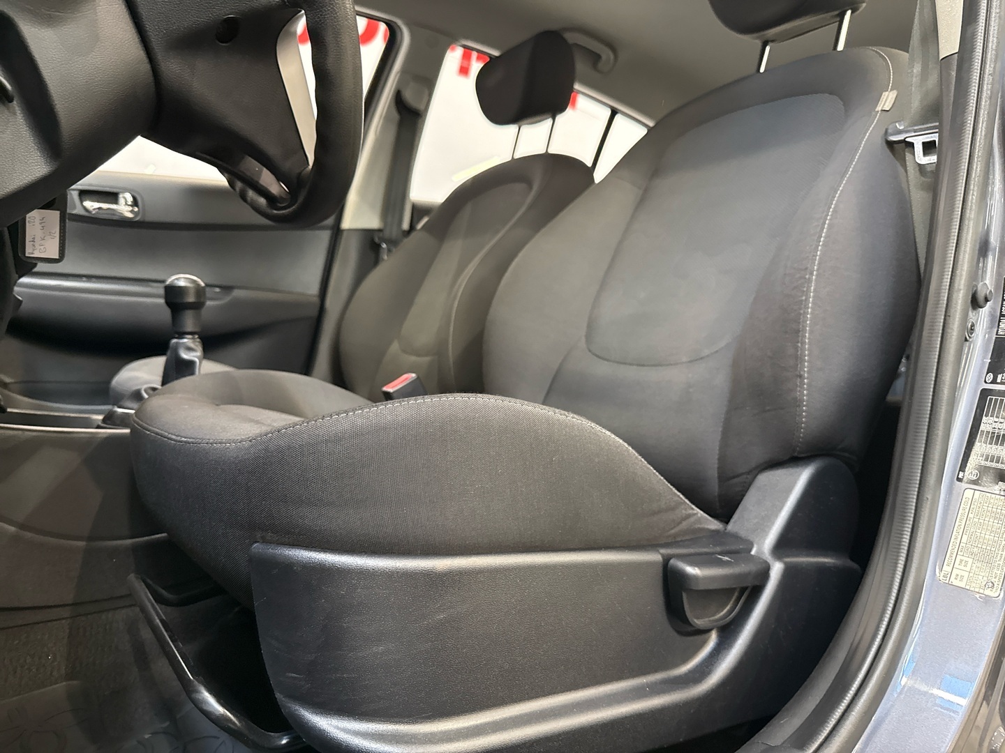 HYUNDAI i20 2011