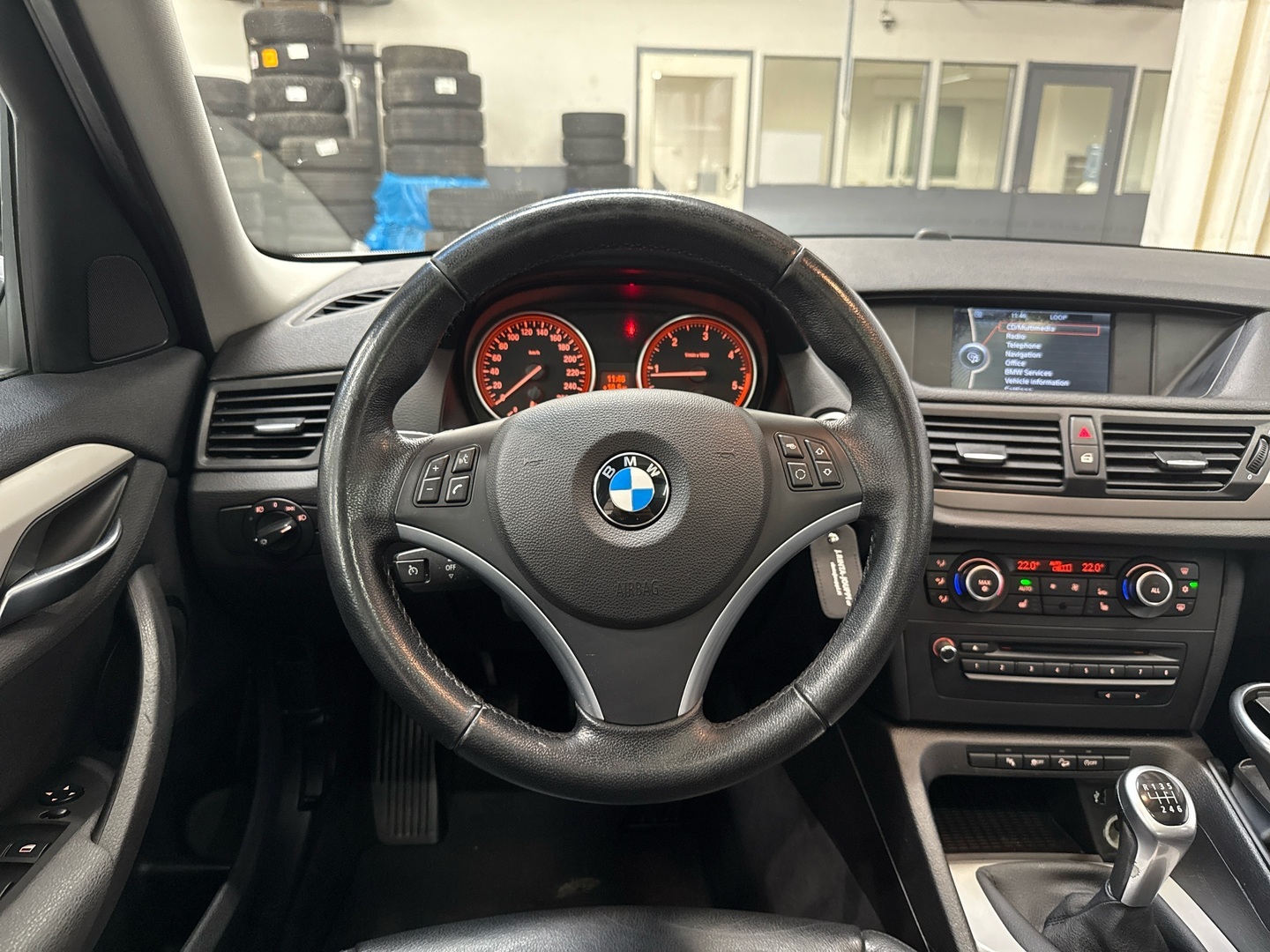 BMW X1 2012
