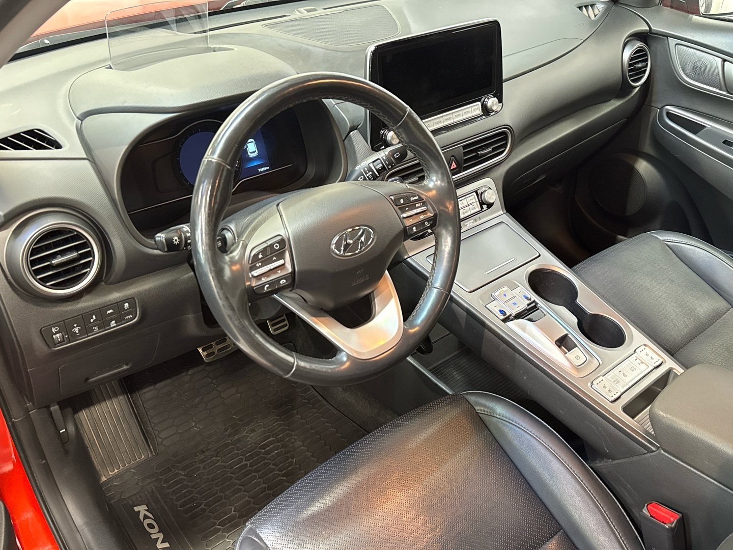 HYUNDAI KONA 2020