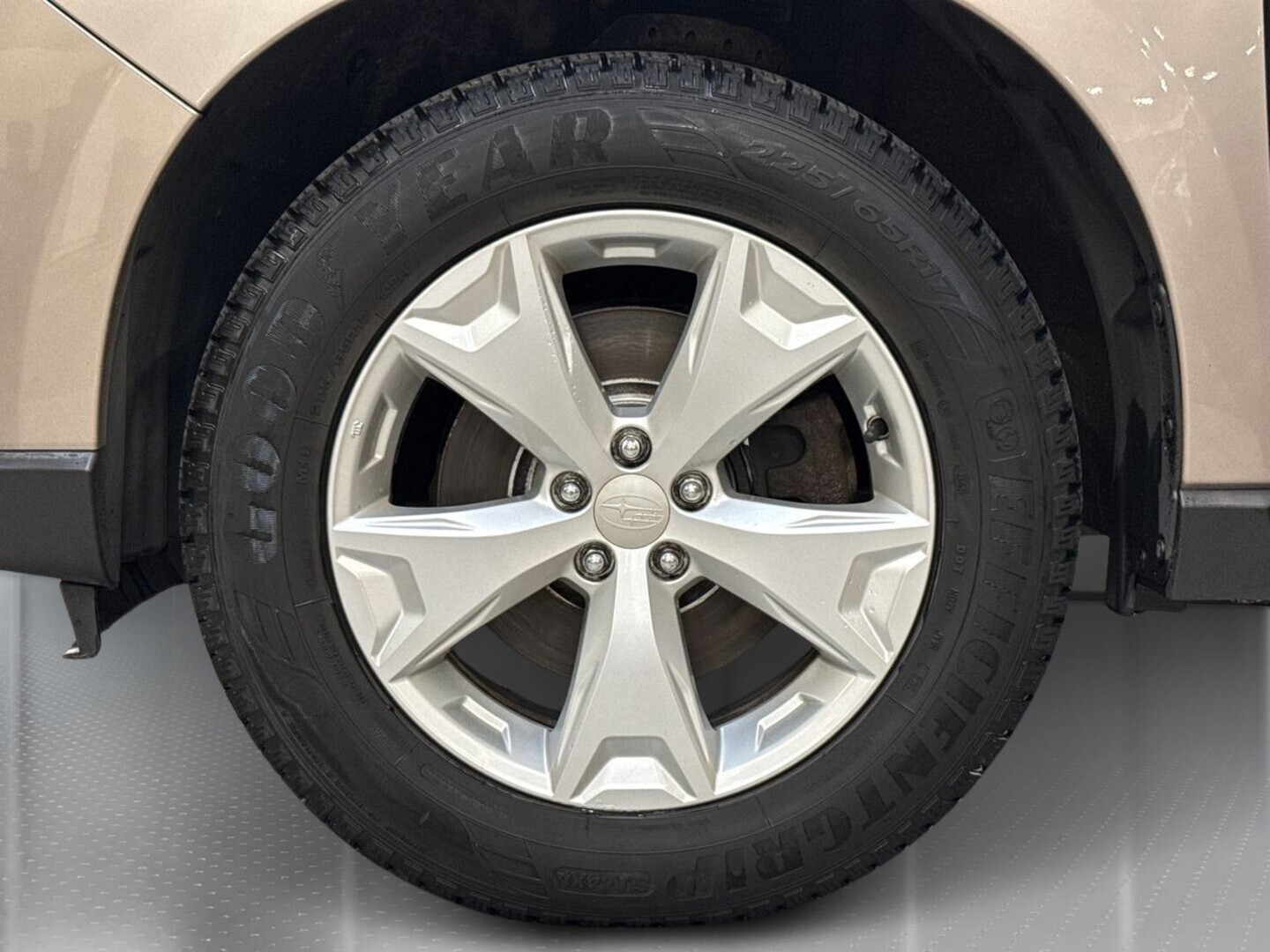 SUBARU Forester 2015