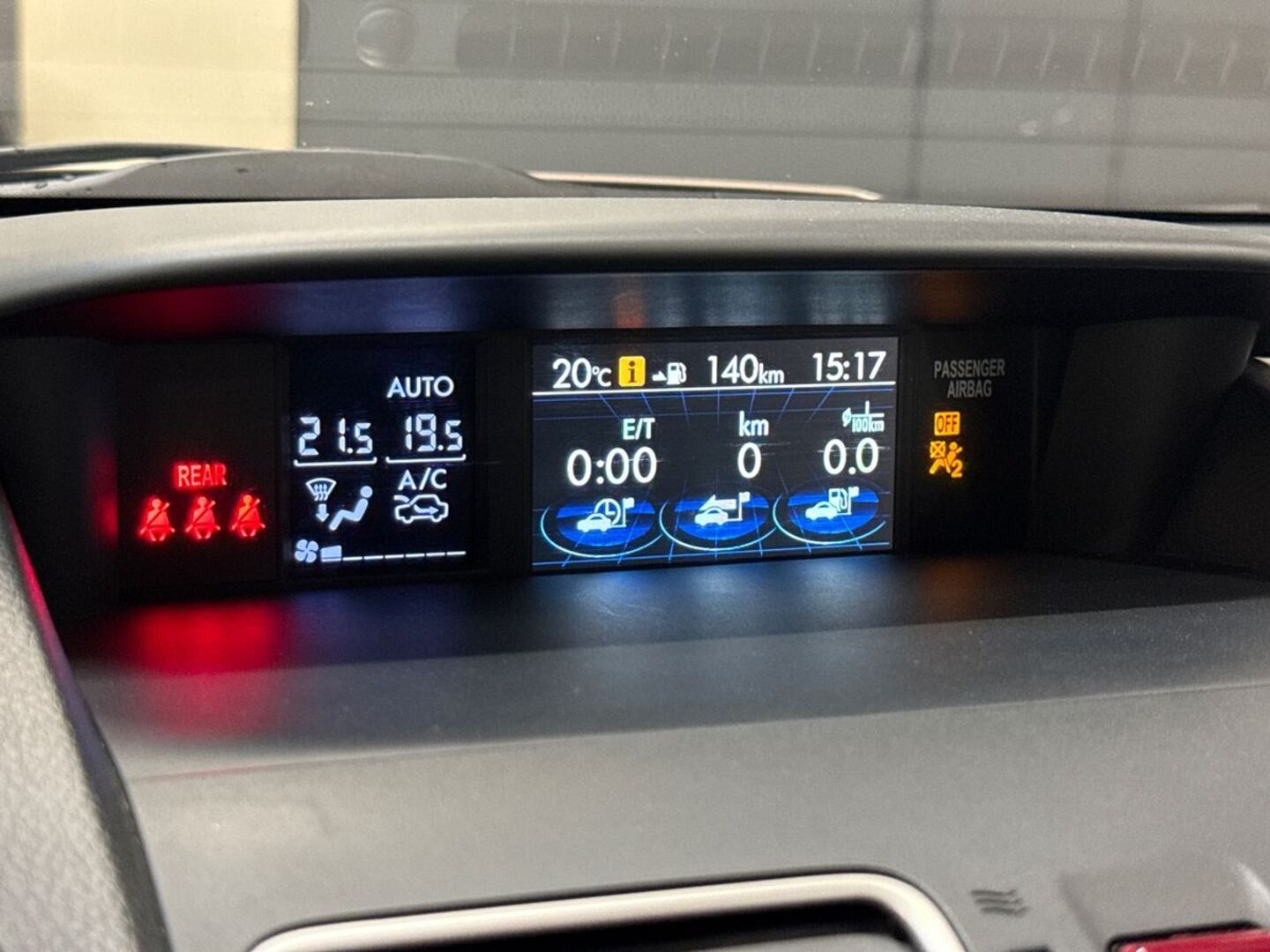 SUBARU Forester 2015