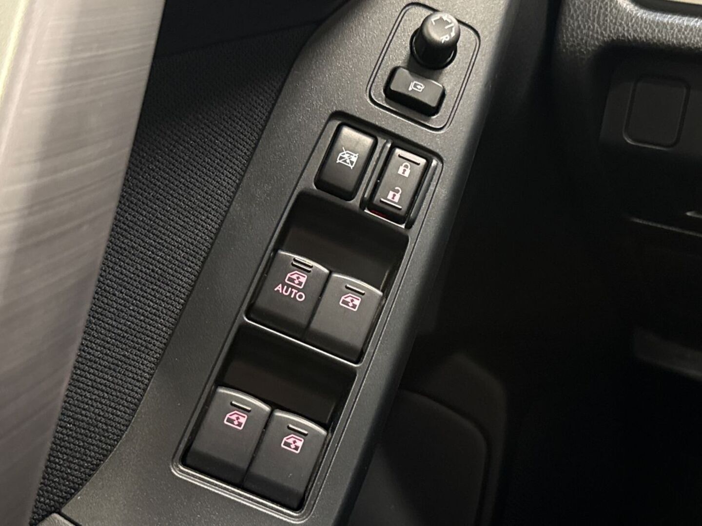 SUBARU Forester 2015