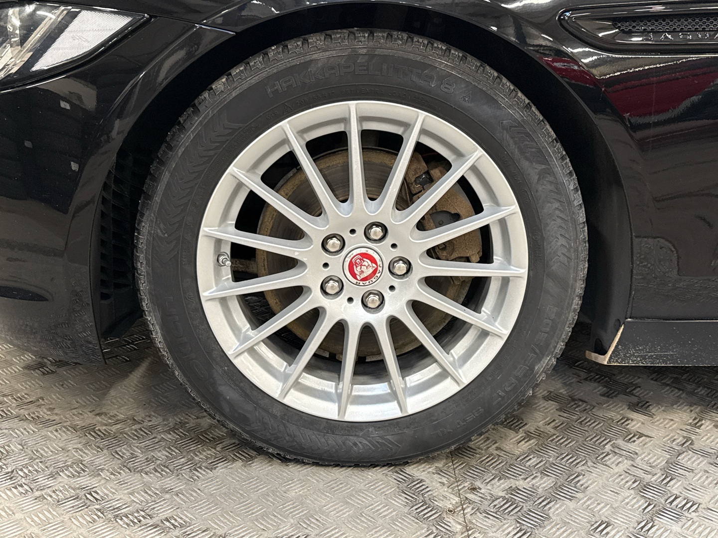 JAGUAR XE 2016