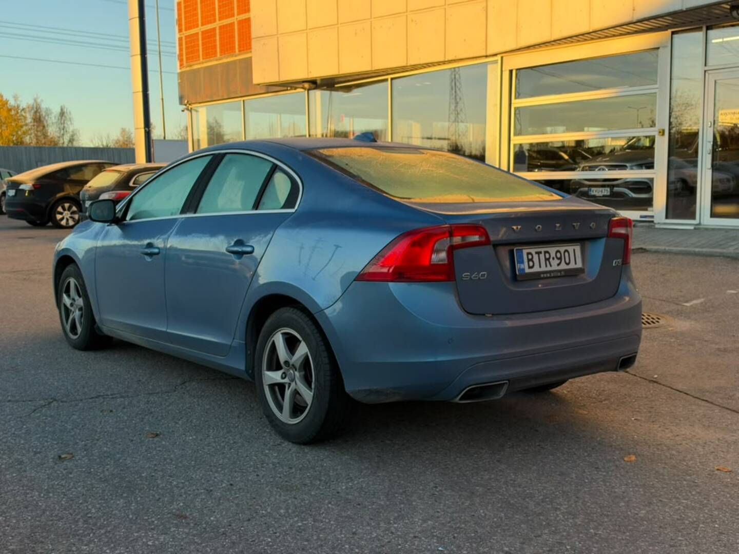 VOLVO S60 2017
