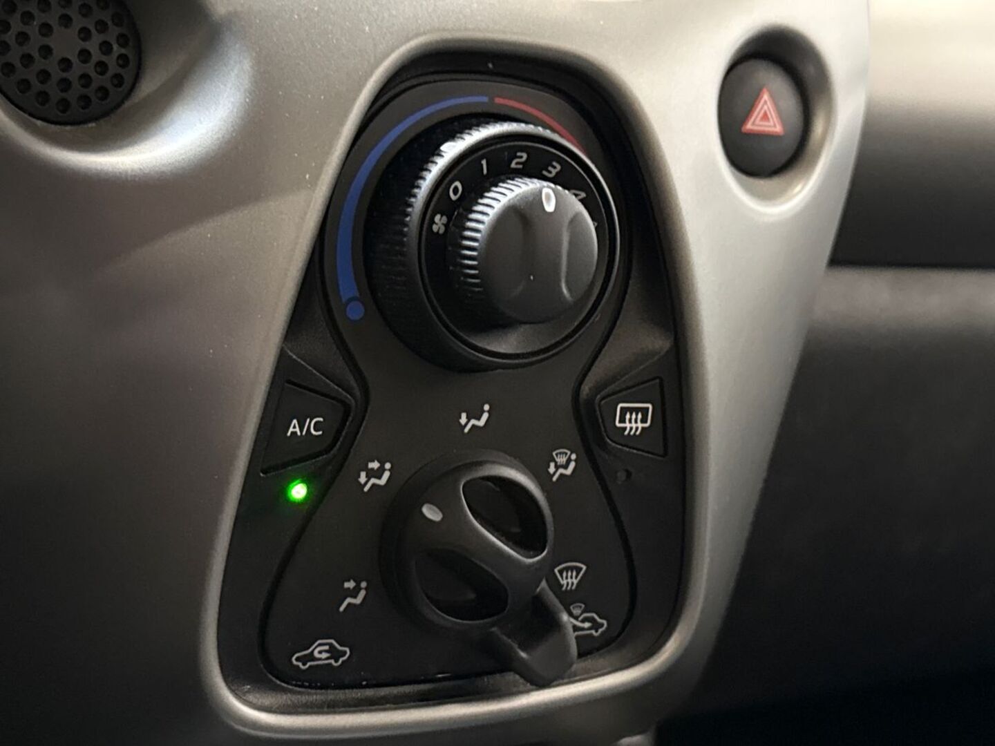 TOYOTA AYGO 2017