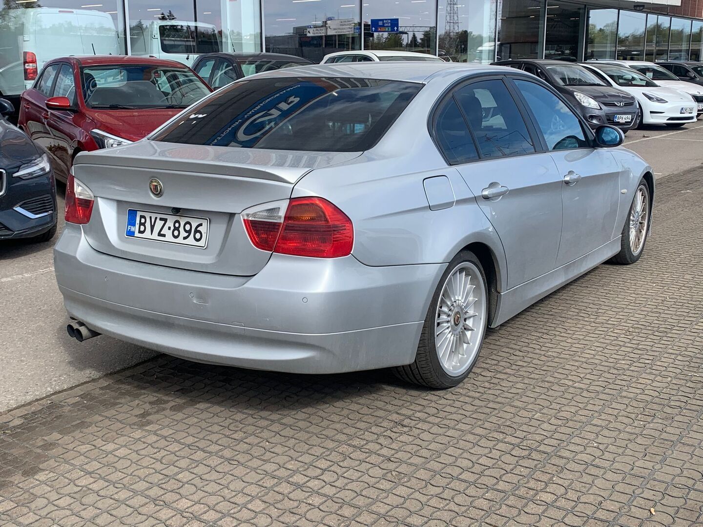 BMW 325 2005