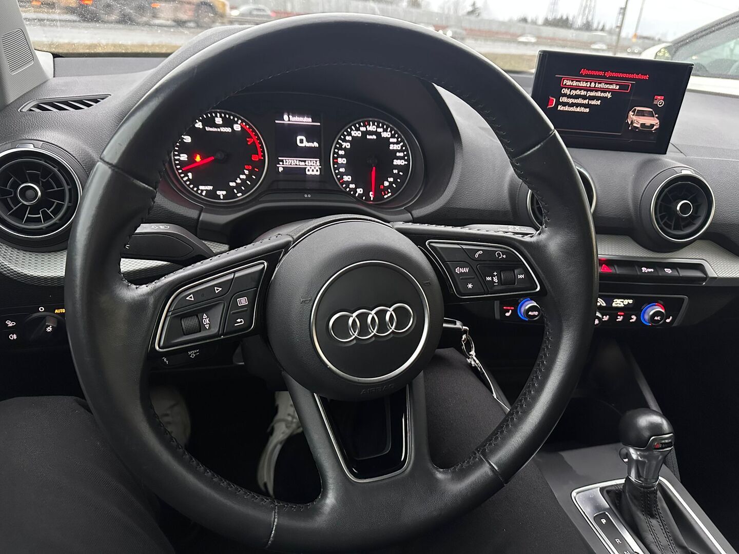 AUDI Q2 2019