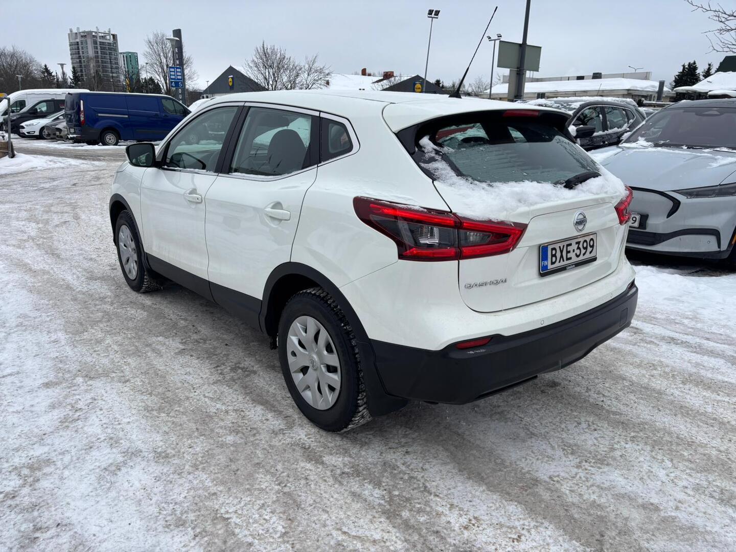 NISSAN Qashqai 2019