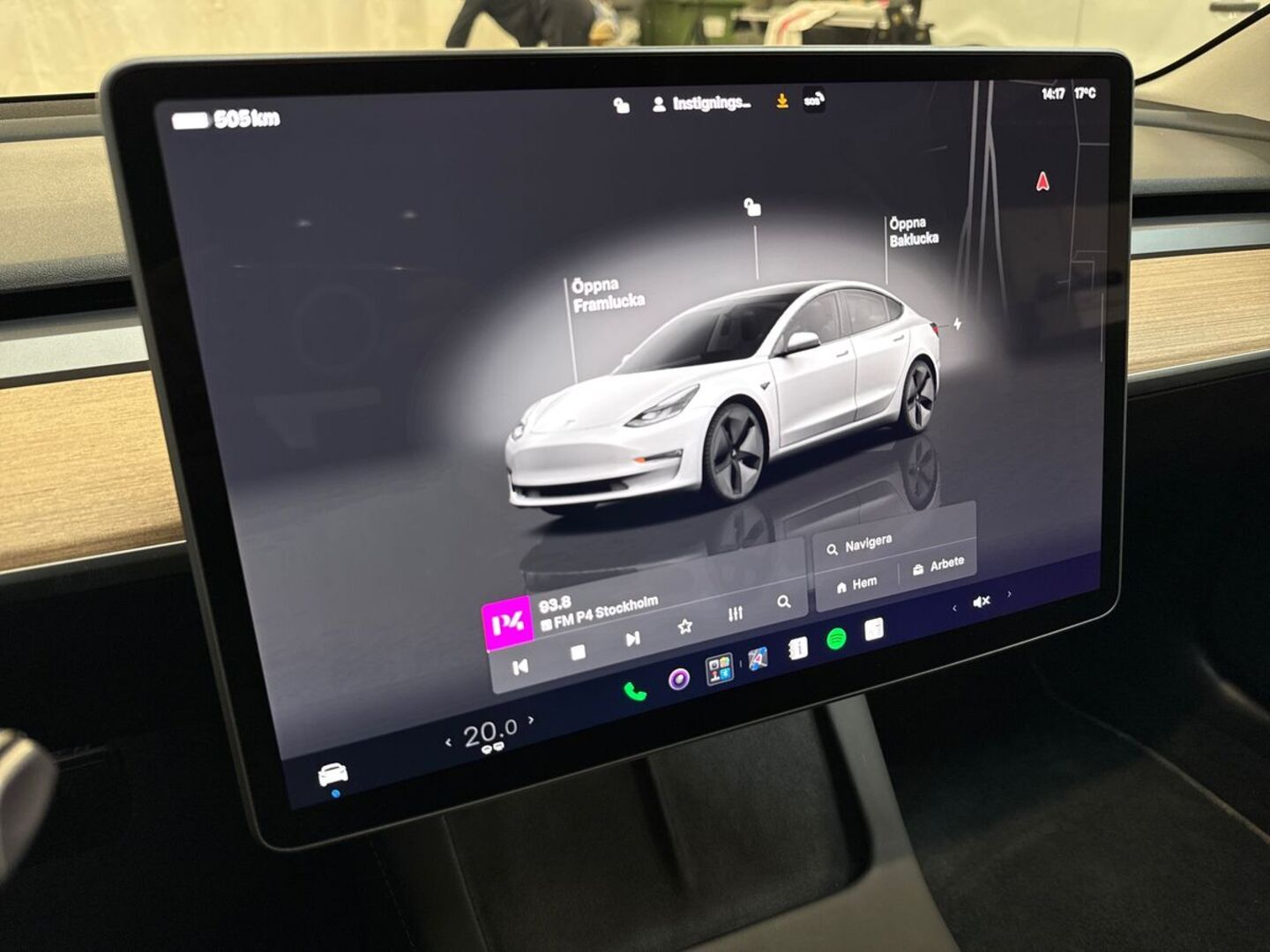 TESLA Model 3 2023
