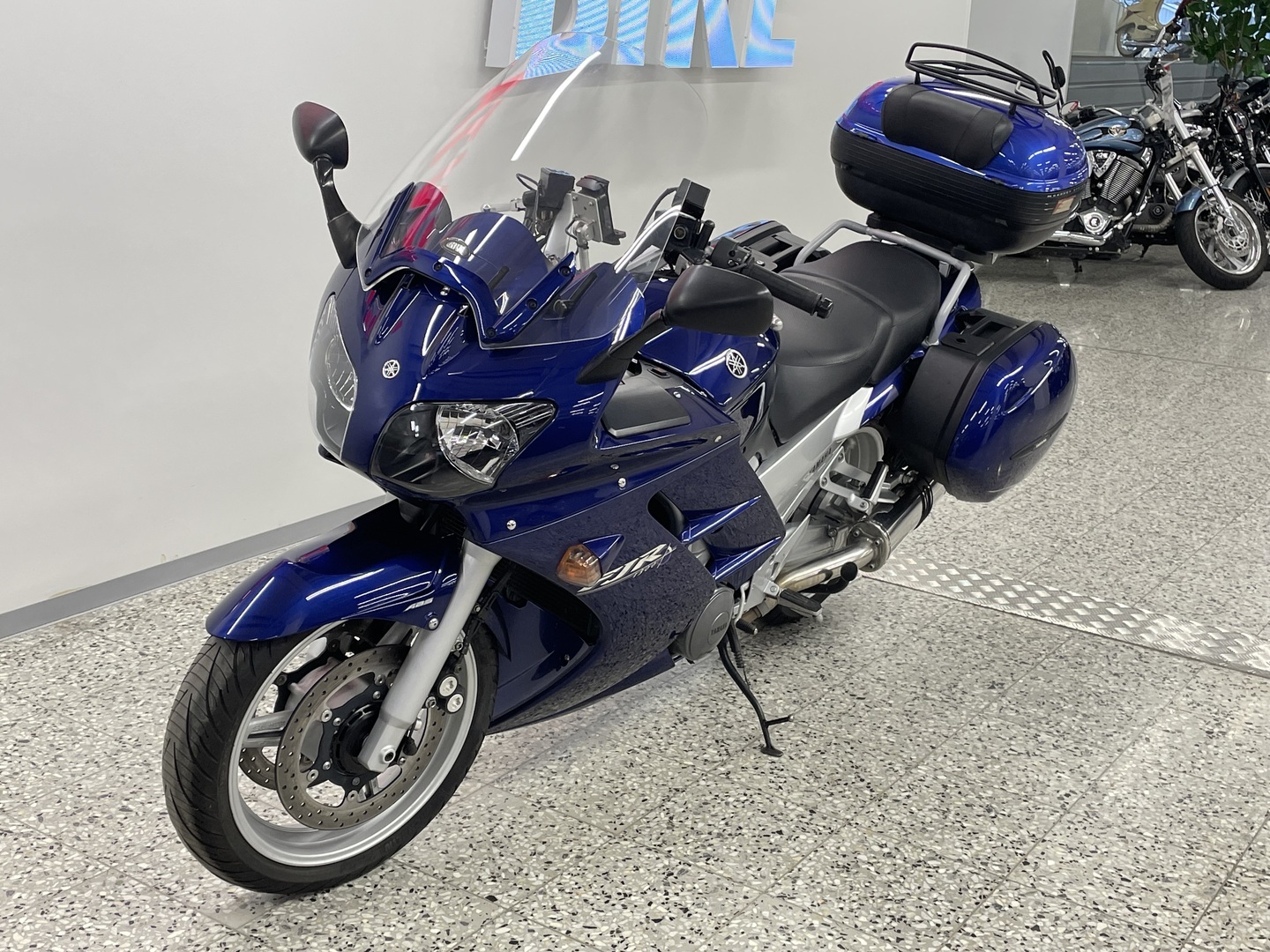 YAMAHA FJR 2003