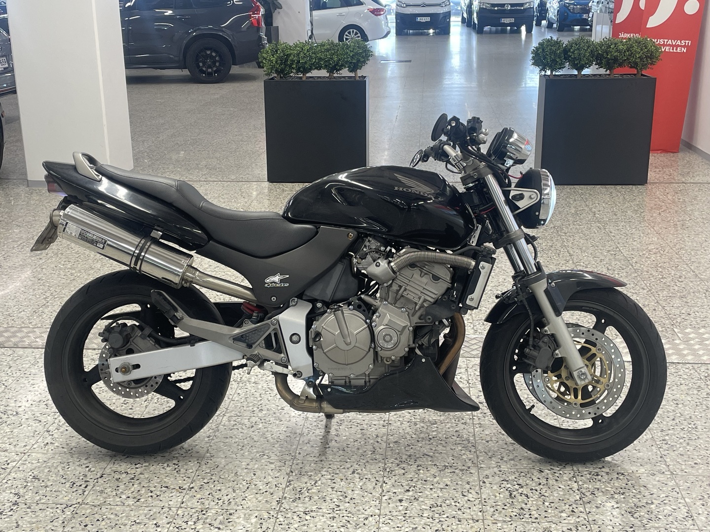 HONDA CB 2002