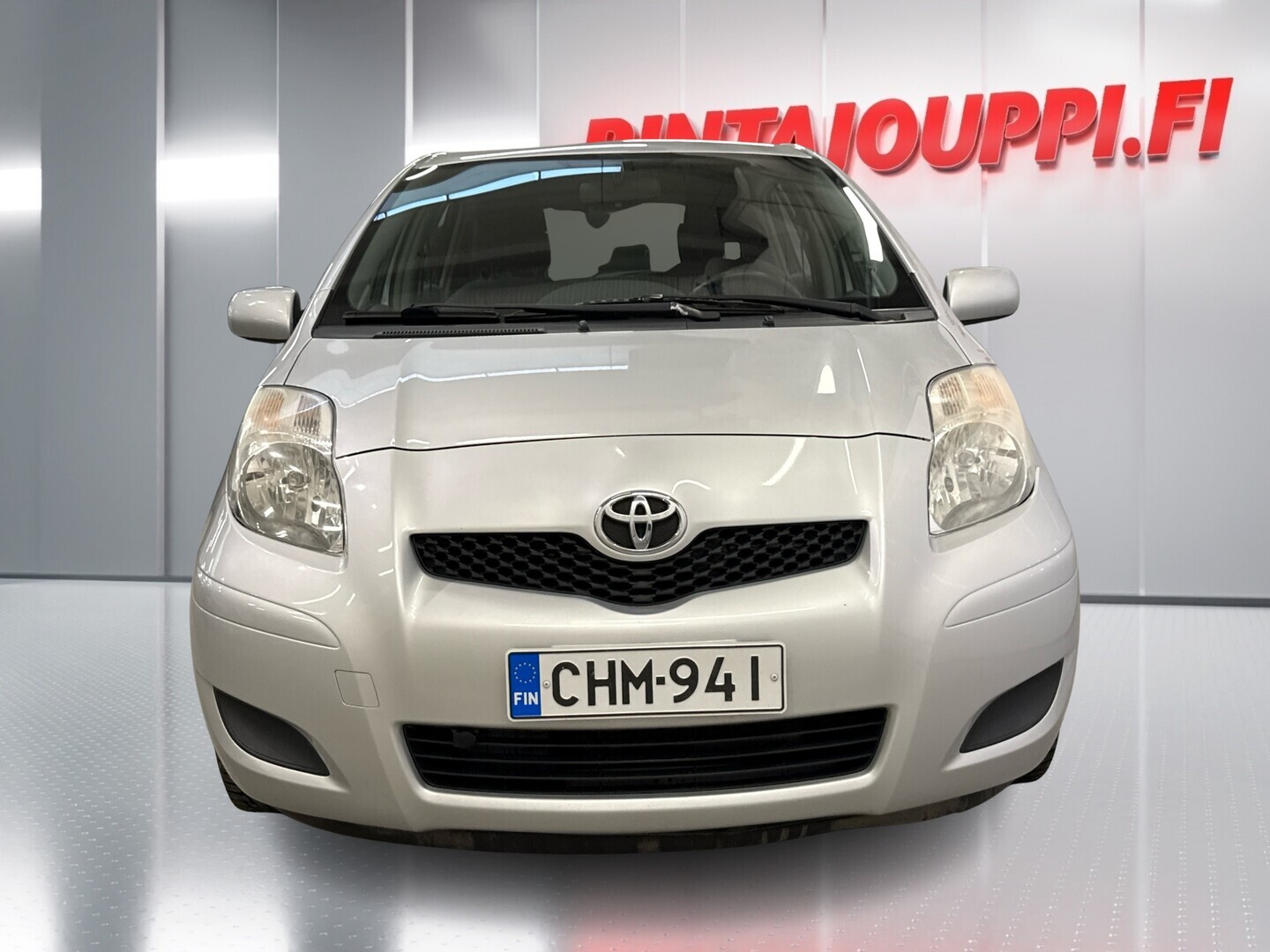 TOYOTA Yaris 2009