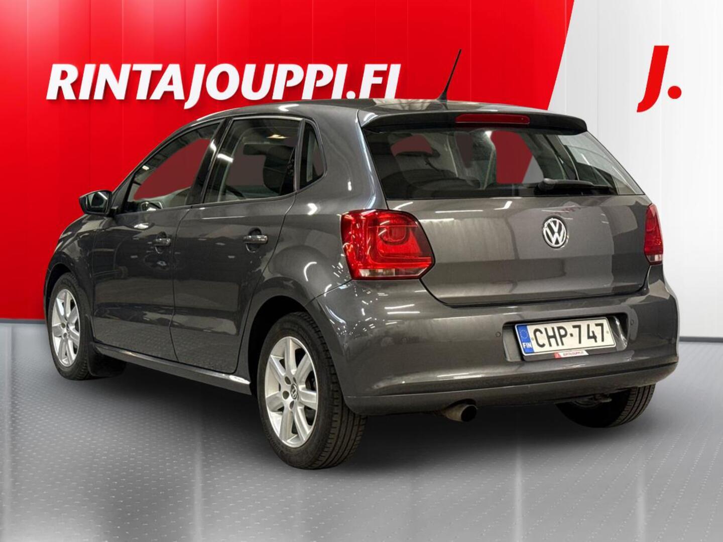 VOLKSWAGEN Polo 2010