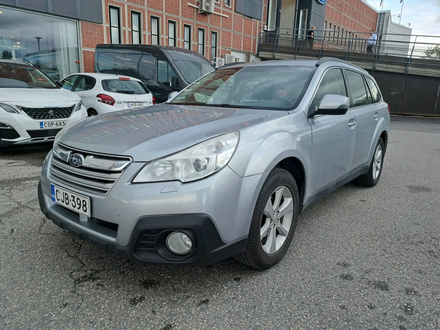SUBARU Outback 2014