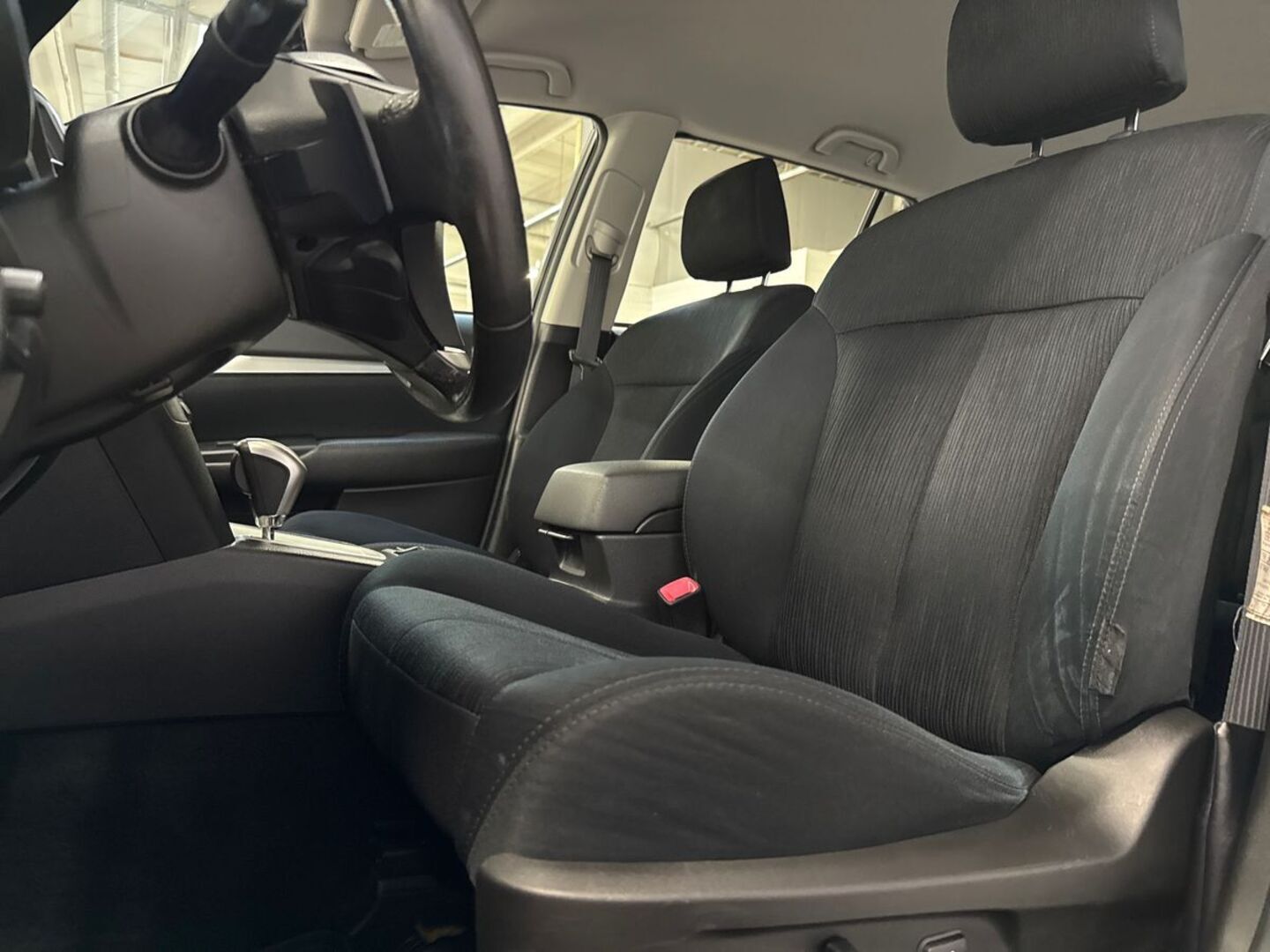 SUBARU Outback 29