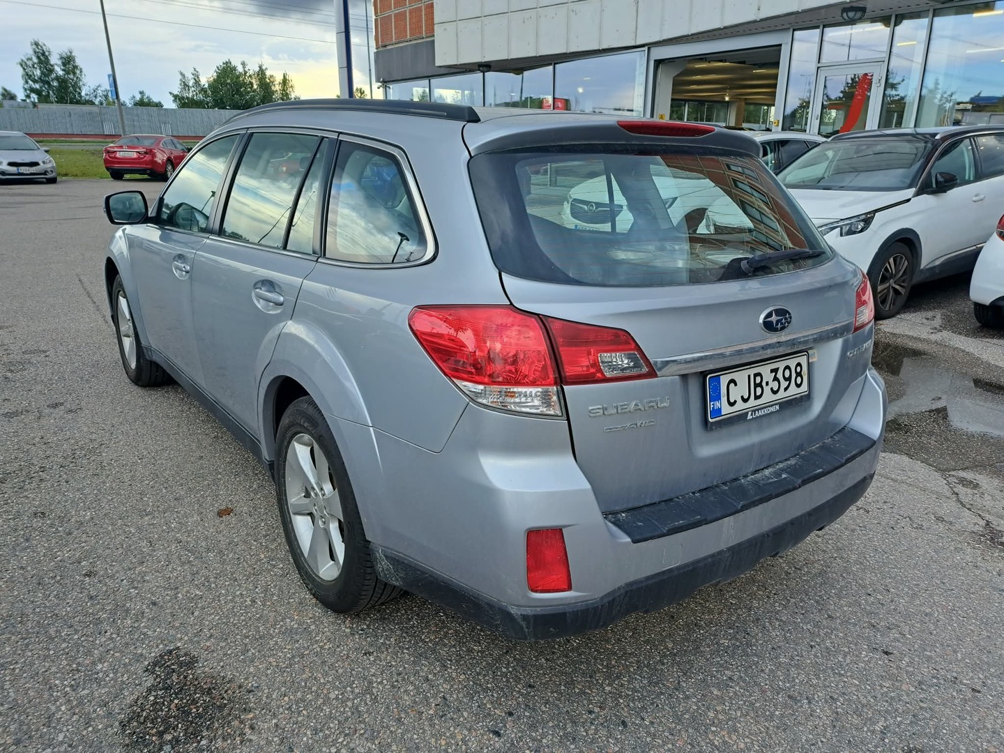 SUBARU Outback 2014