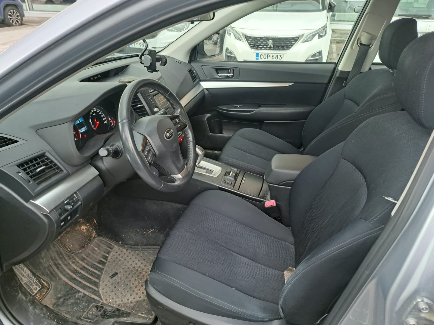 SUBARU Outback 2014