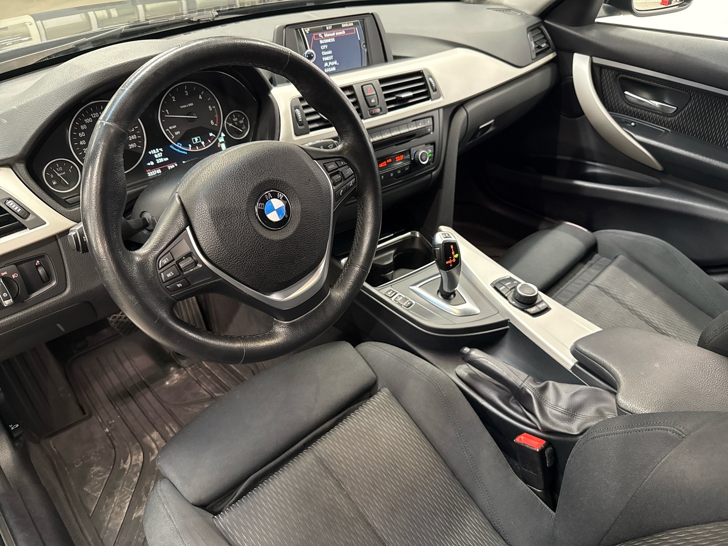 BMW 320 2014