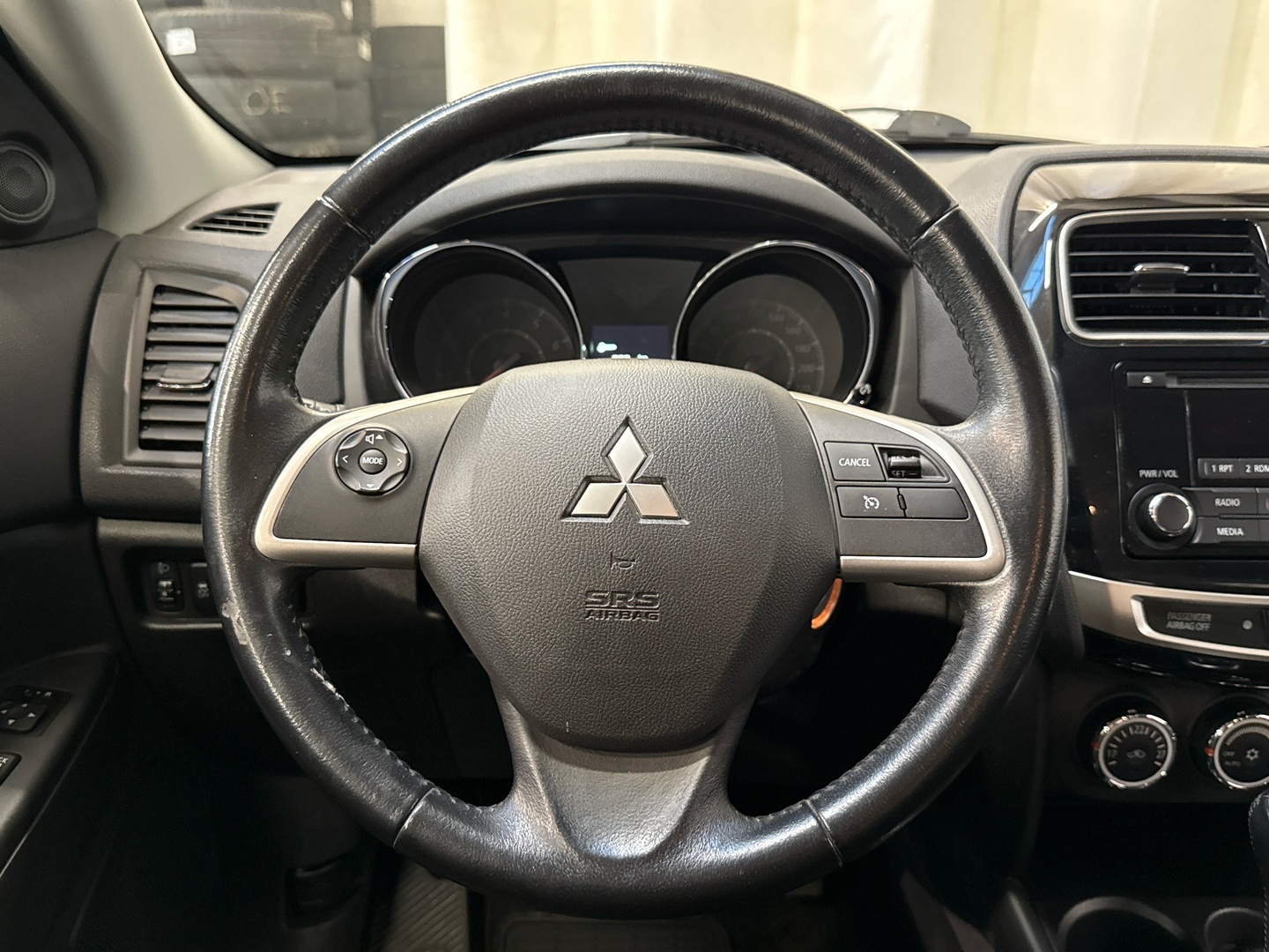 MITSUBISHI ASX 2014