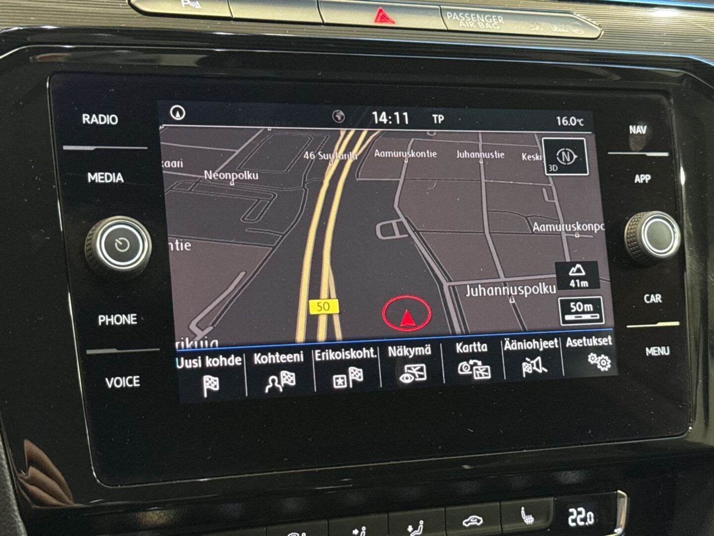 VOLKSWAGEN Arteon 27