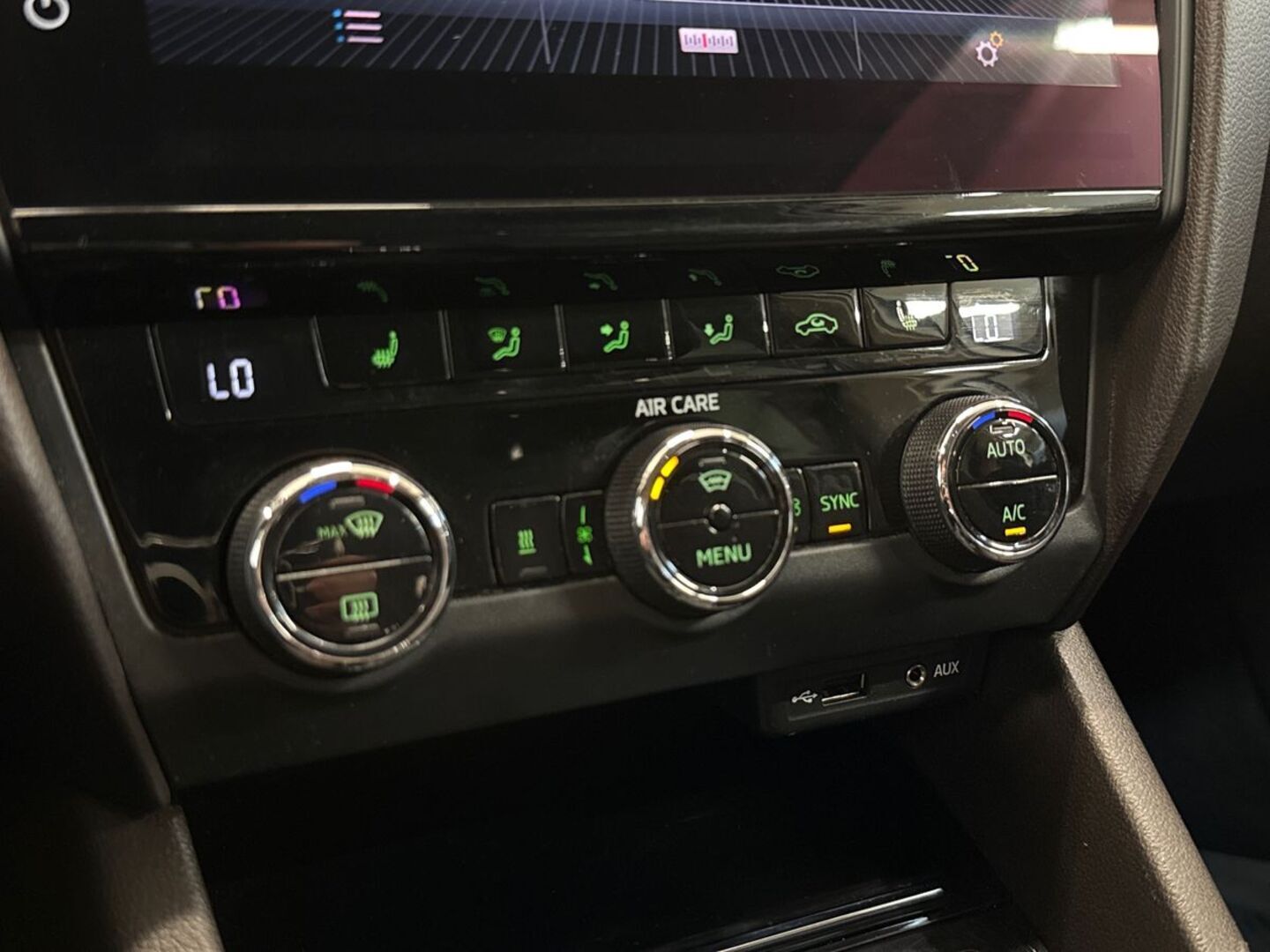 SKODA Octavia 25