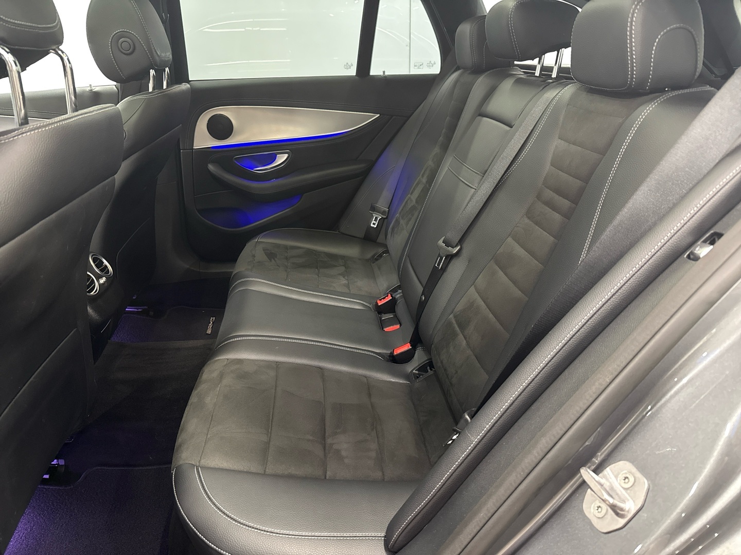 MERCEDES-BENZ E 2017