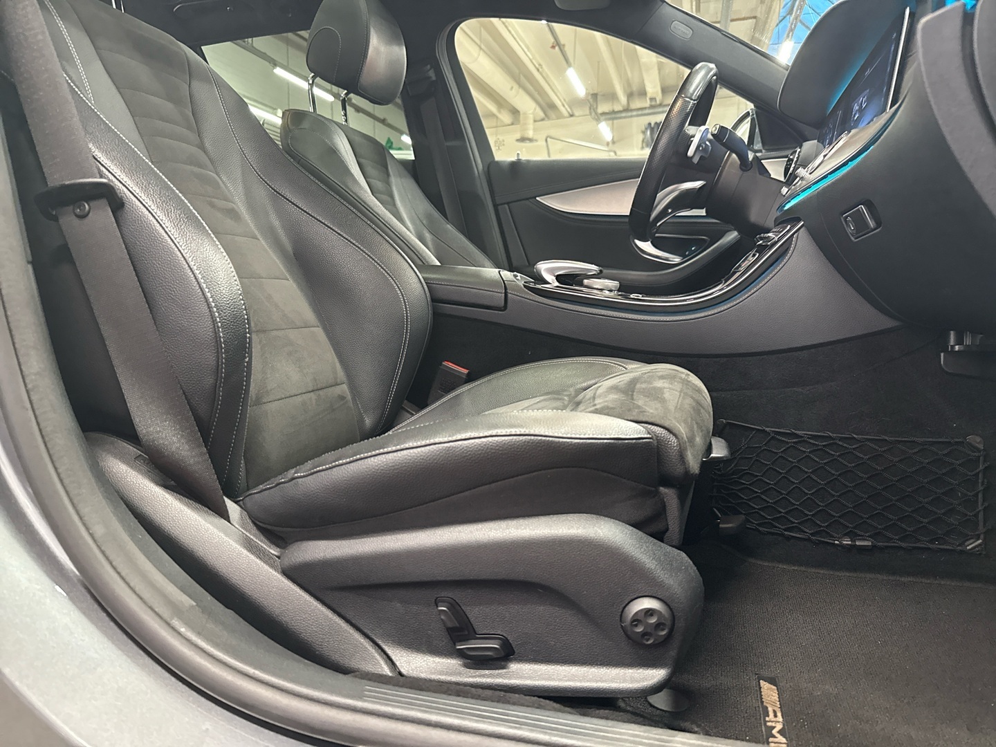 MERCEDES-BENZ E 2017