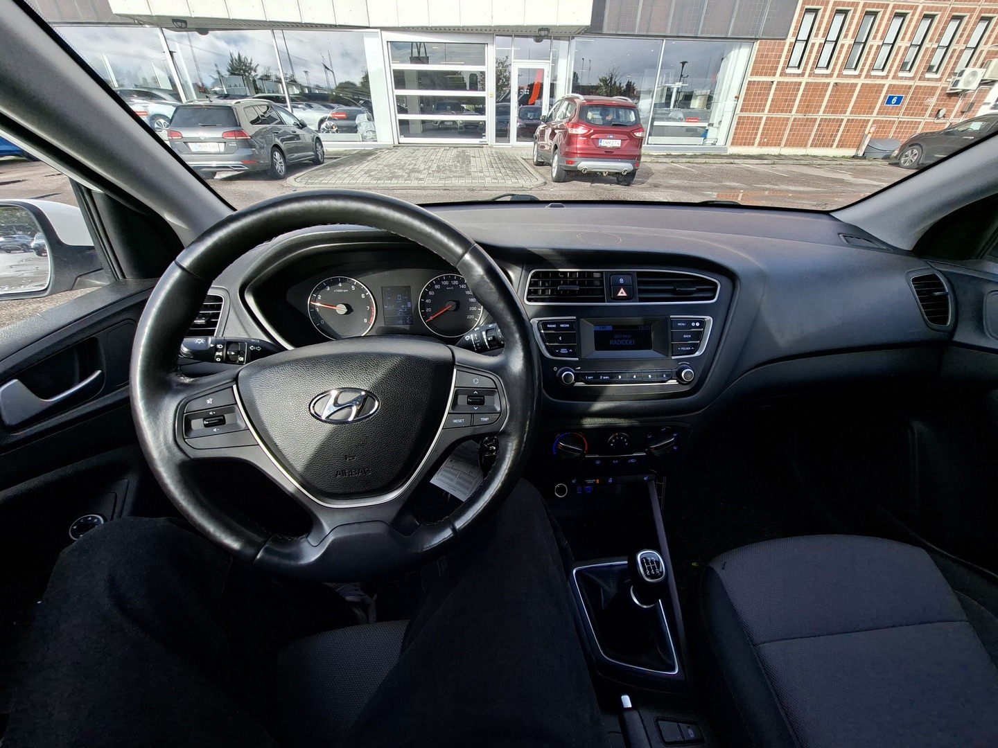 HYUNDAI i20 Hatchback 2019