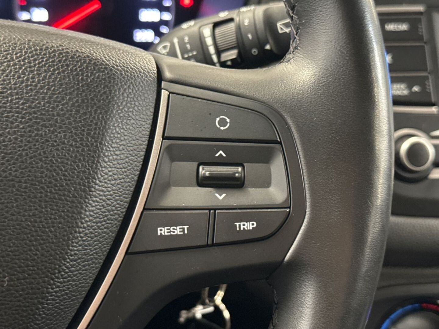 HYUNDAI i20 Hatchback 22