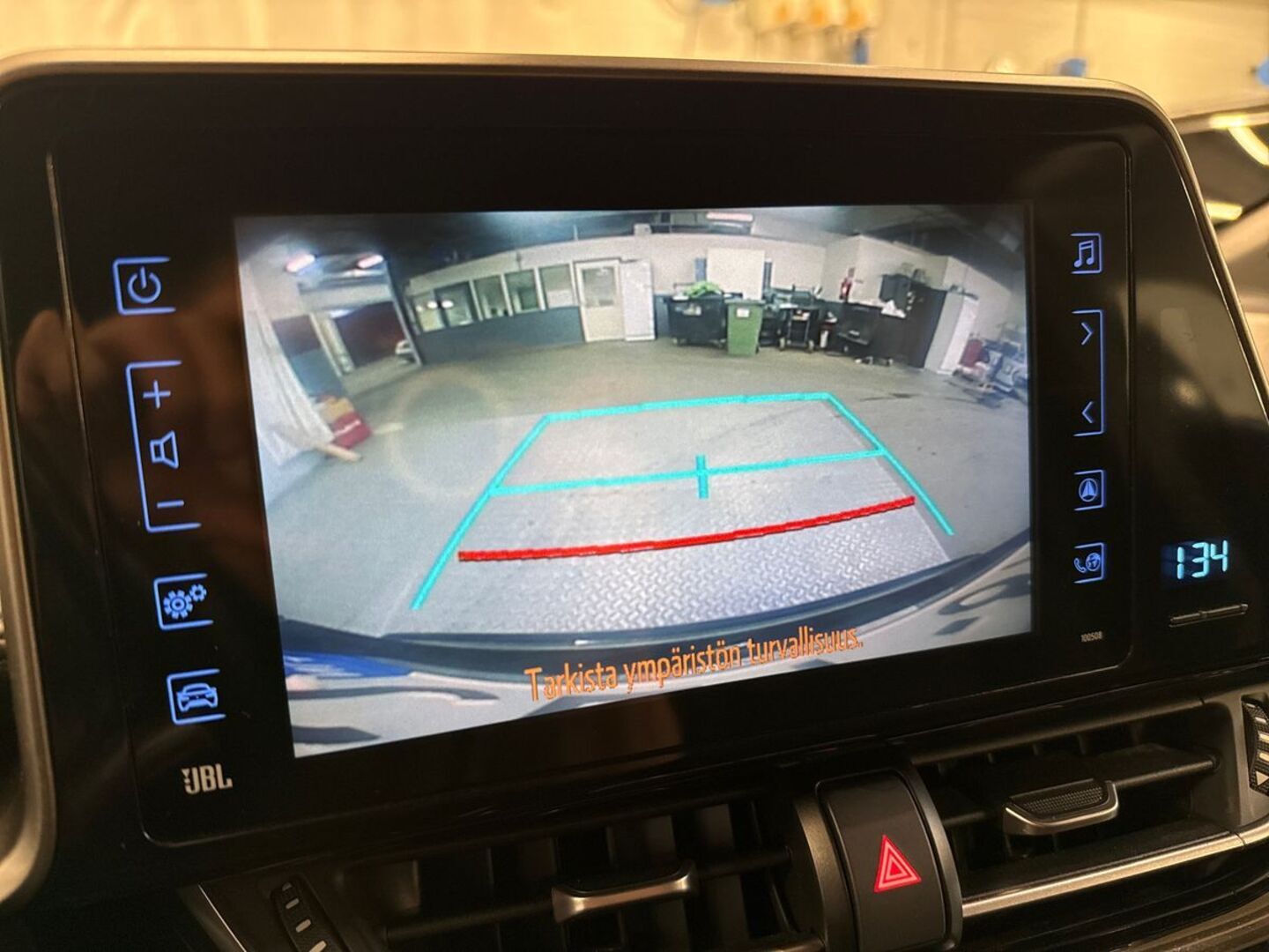 TOYOTA C-HR 2019