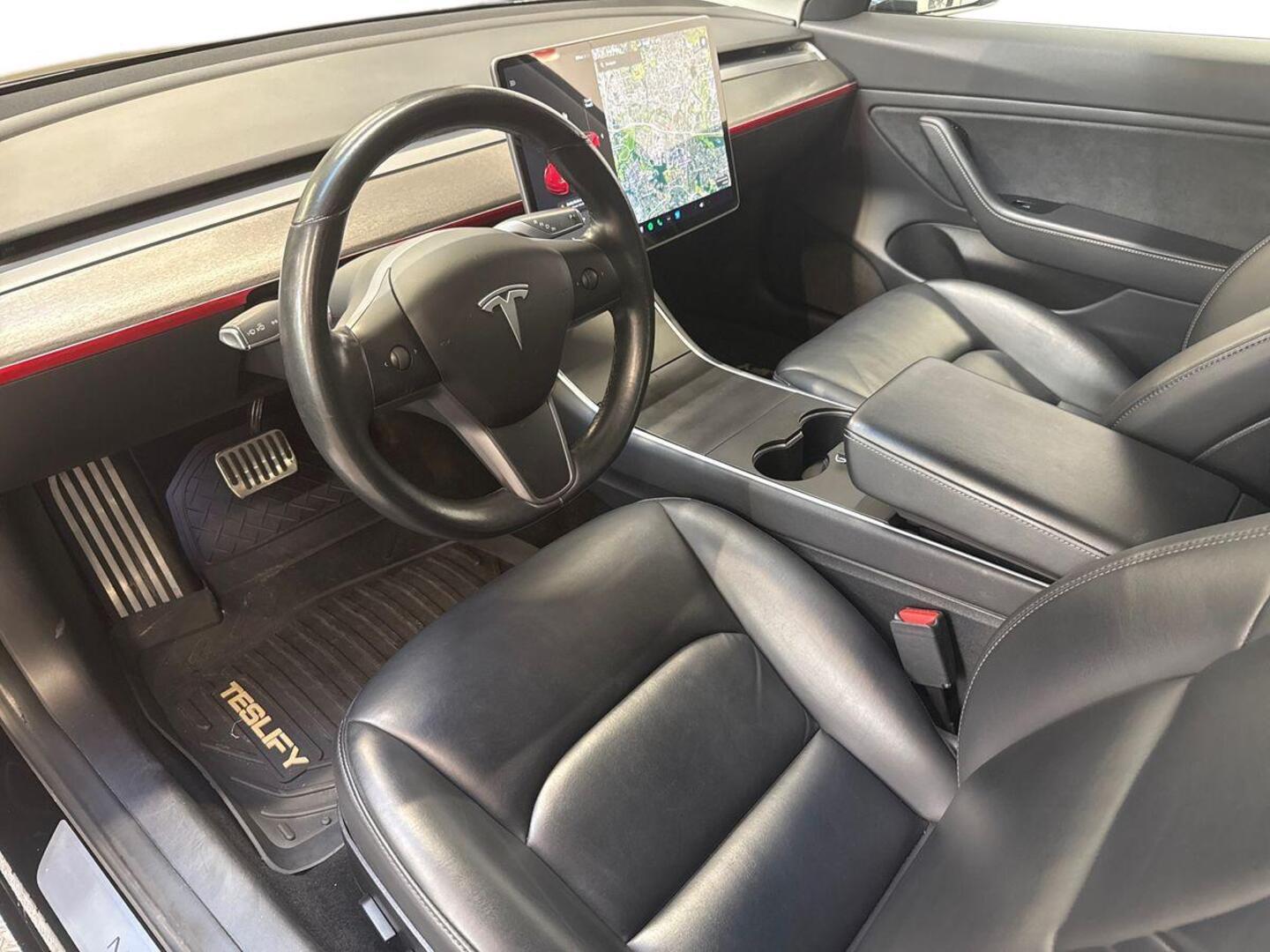 TESLA Model 3 2019