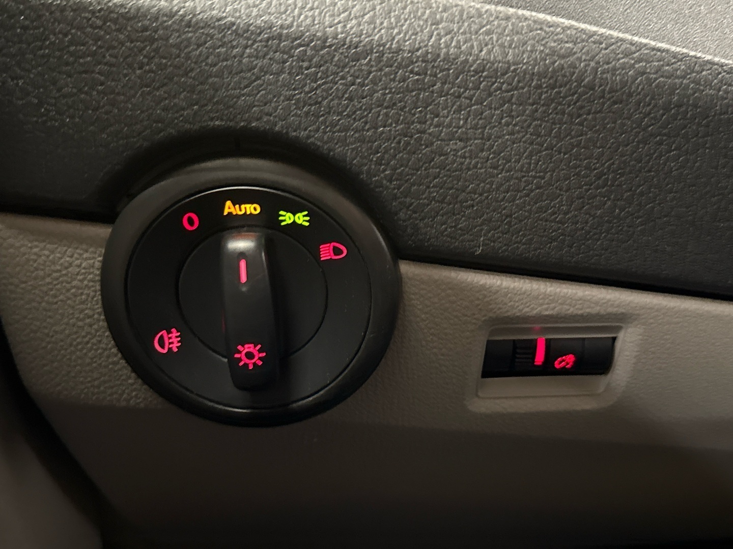 VOLKSWAGEN Transporter 2019