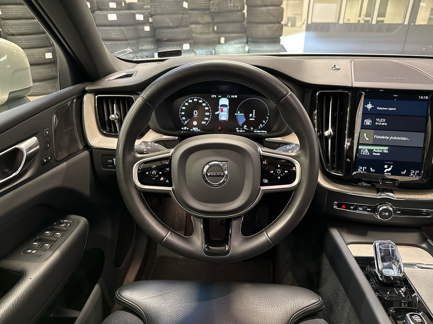 VOLVO XC60 2019