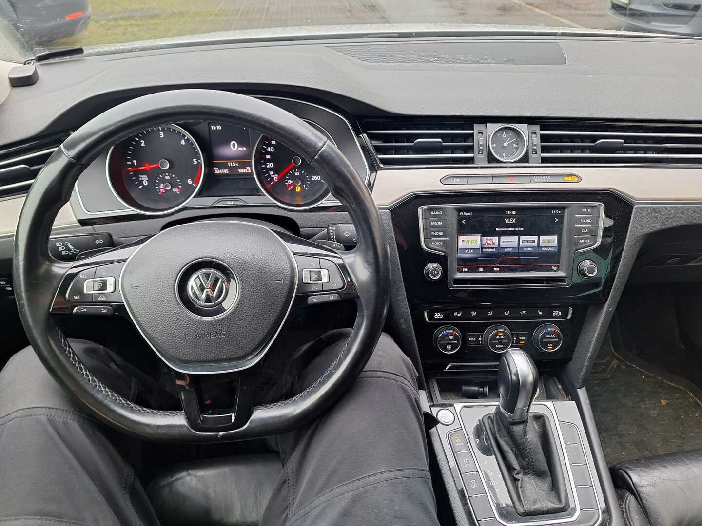 VOLKSWAGEN Passat 2015