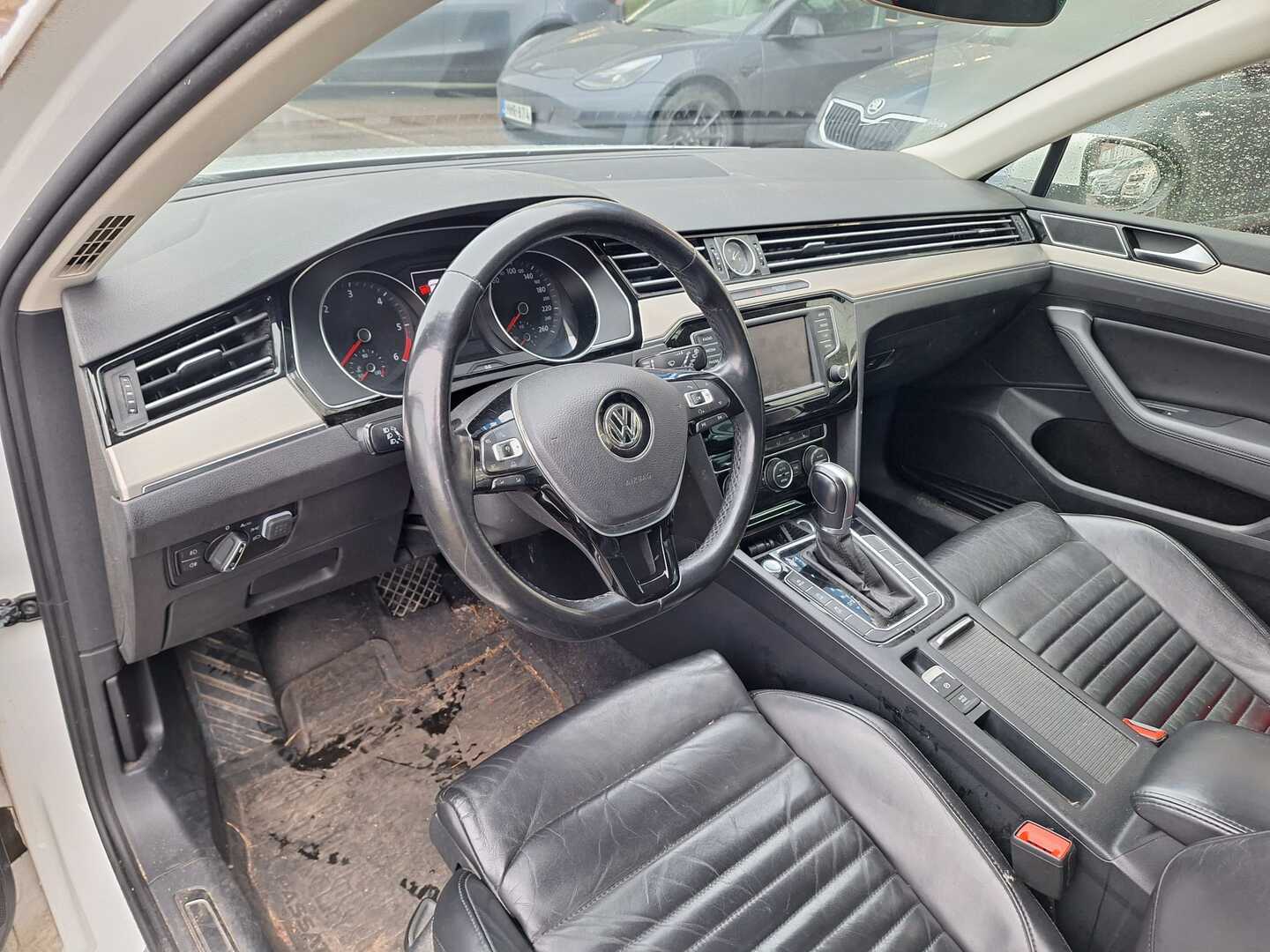 VOLKSWAGEN Passat 2015