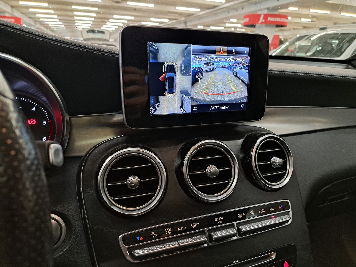 MERCEDES-BENZ GLC 2019