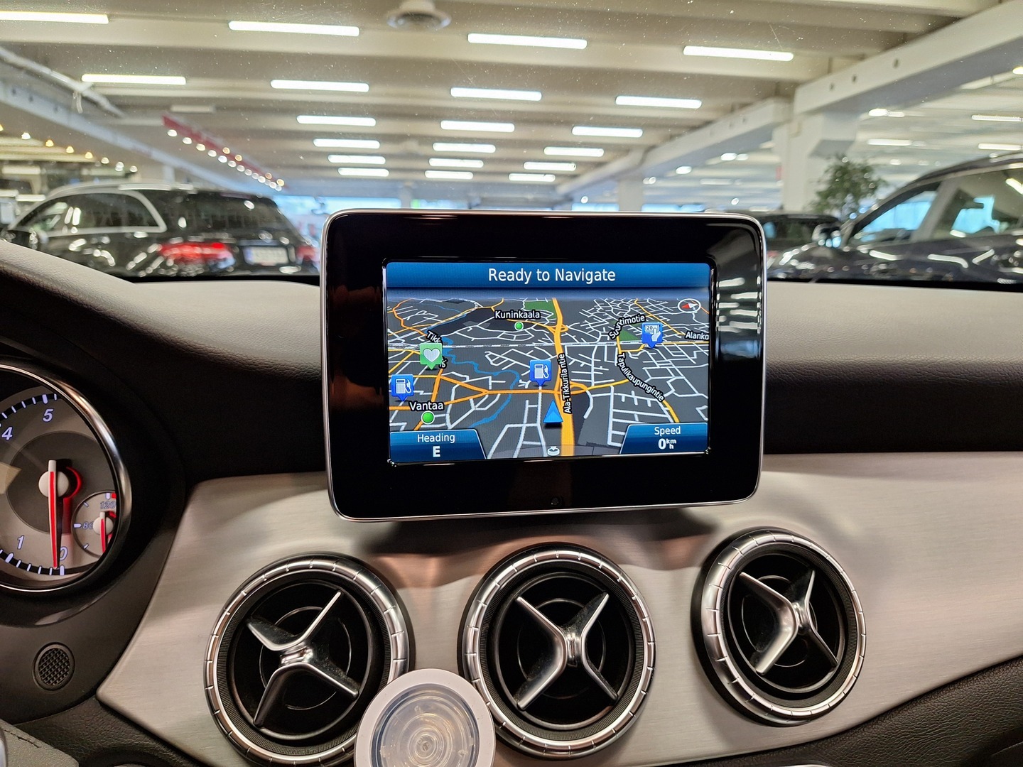 MERCEDES-BENZ CLA 2015