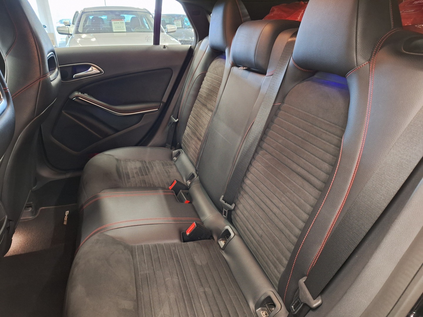 MERCEDES-BENZ CLA 2015