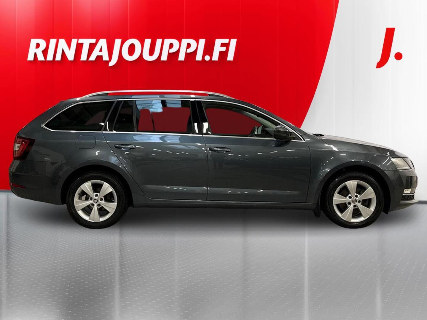 SKODA Octavia 6