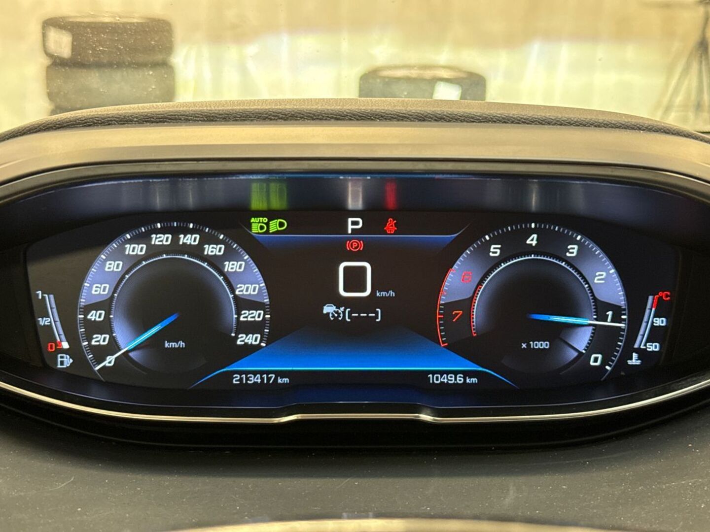 PEUGEOT 5008 2020