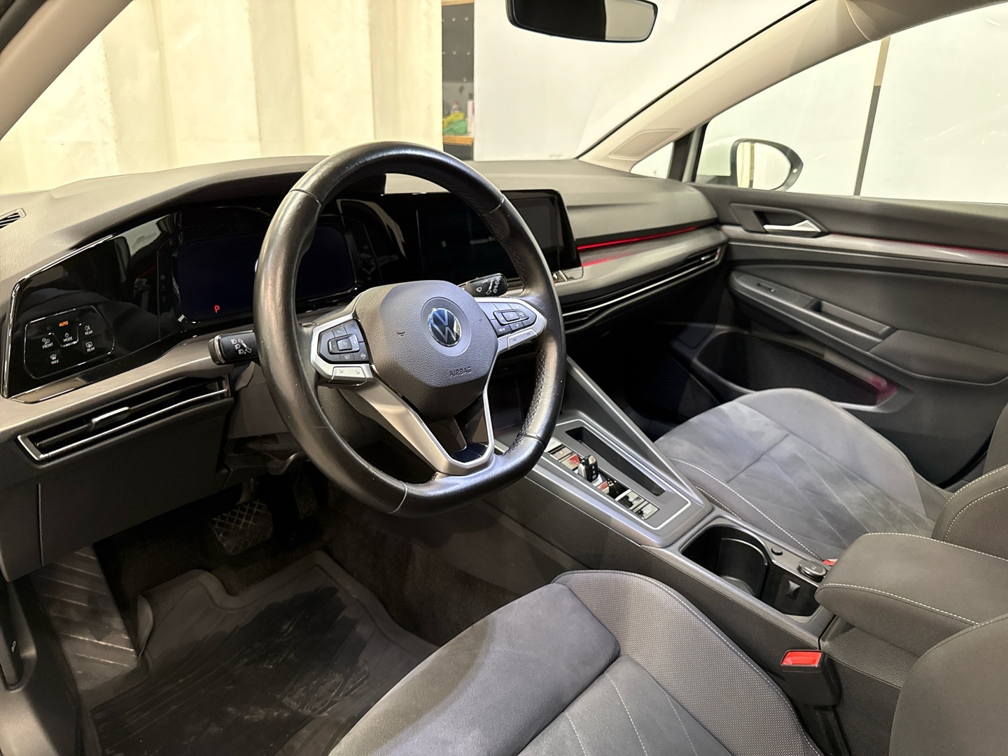 VOLKSWAGEN Golf 2020