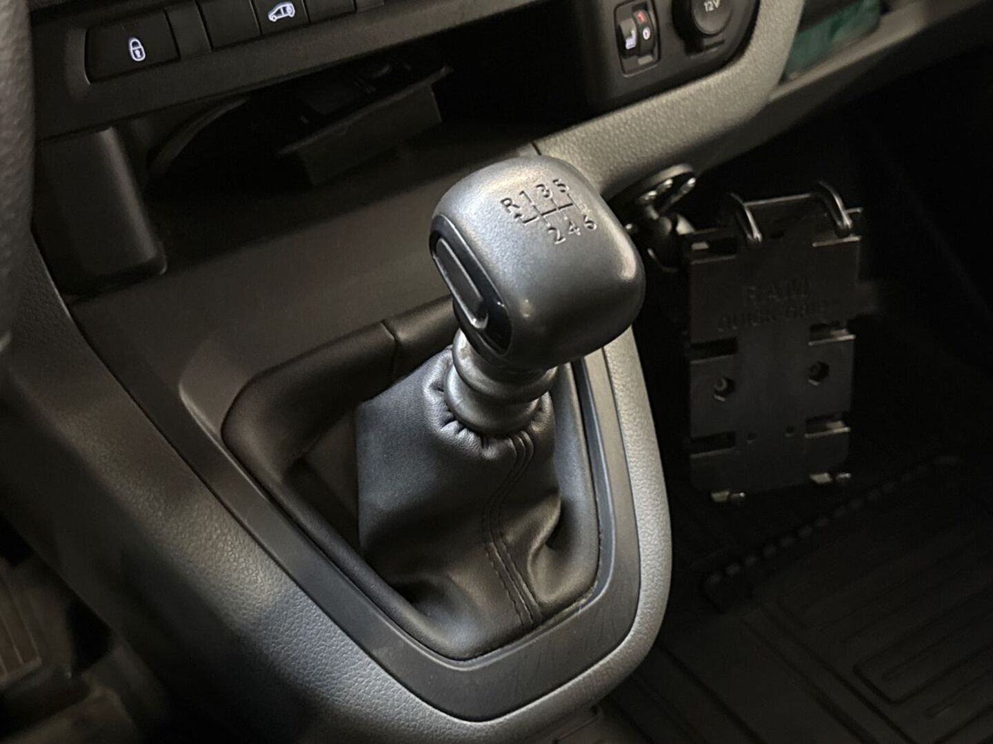 TOYOTA Proace 2020