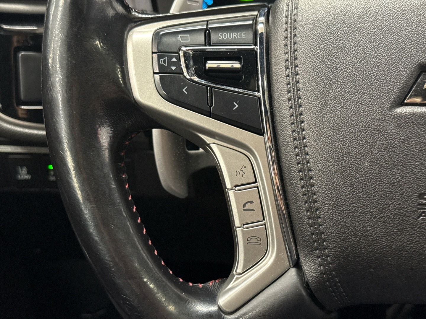 MITSUBISHI Outlander PHEV 2018